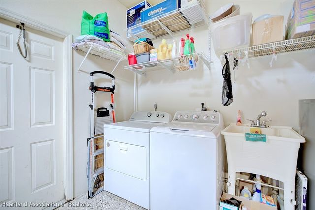 26 Meadowlake Circle S, Lake Placid, FL 33852