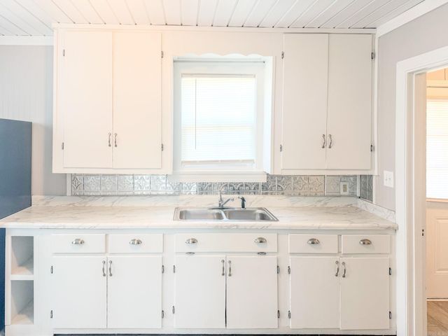 406 E Mill Street, Malvern, AR 72104