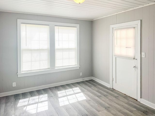 406 E Mill Street, Malvern, AR 72104