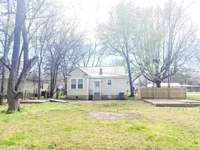 406 E Mill Street, Malvern, AR 72104