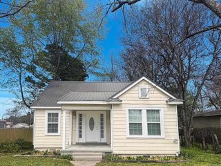 406 E Mill Street, Malvern, AR 72104