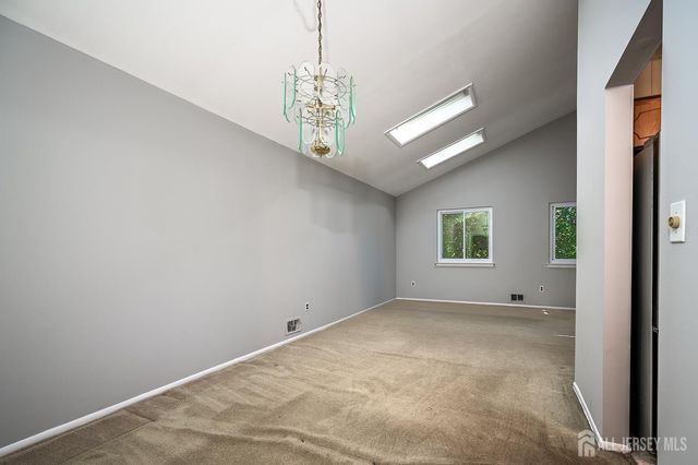 4 Donner Court, South Brunswick, NJ 08852
