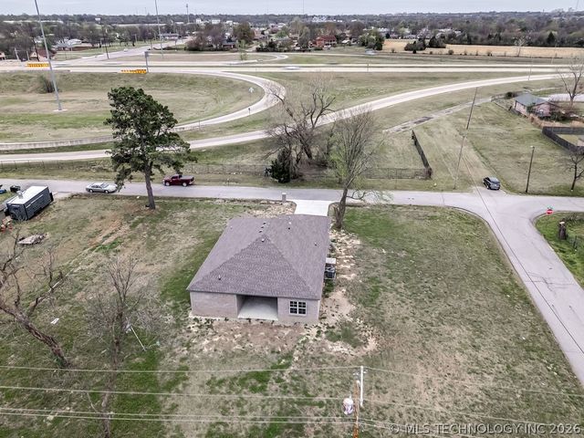 2209 E 31st Place North, Tulsa, OK 74110