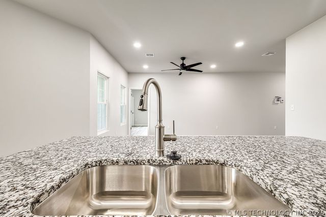 2209 E 31st Place North, Tulsa, OK 74110