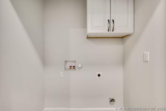 2209 E 31st Place North, Tulsa, OK 74110