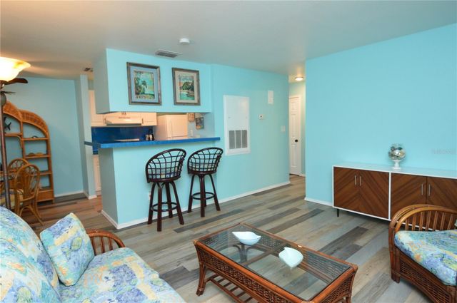 1400 GANDY BOULEVARD N 207, St Petersburg, FL 33702