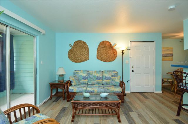 1400 GANDY BOULEVARD N 207, St Petersburg, FL 33702