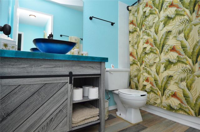 1400 GANDY BOULEVARD N 207, St Petersburg, FL 33702