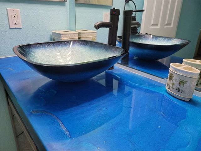 1400 GANDY BOULEVARD N 207, St Petersburg, FL 33702