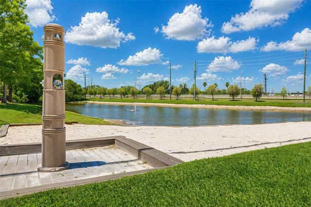 1400 GANDY BOULEVARD N 207, St Petersburg, FL 33702