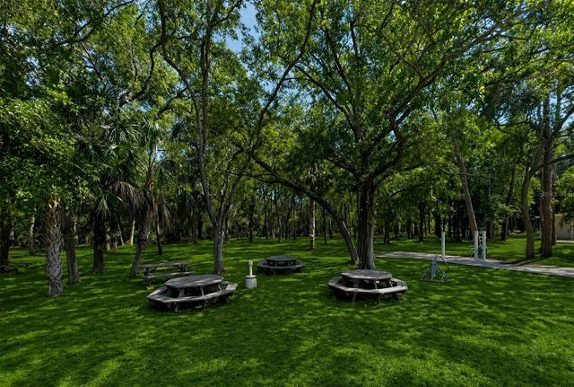 1400 GANDY BOULEVARD N 207, St Petersburg, FL 33702