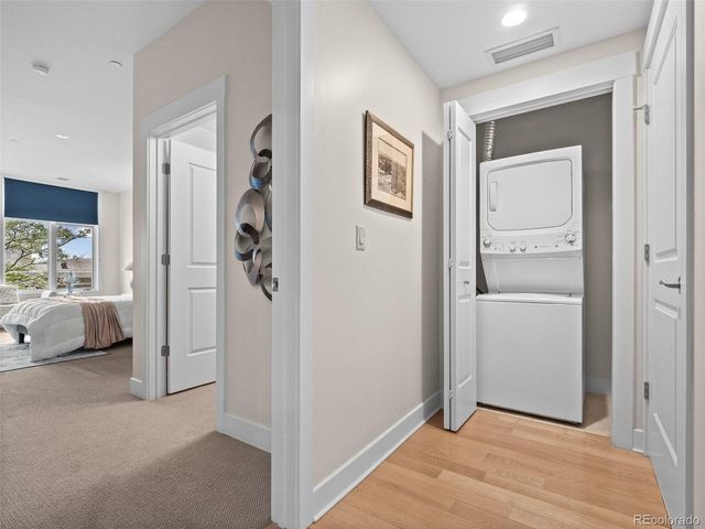 7220 W Bonfils Ln 205, Lakewood, CO 80226