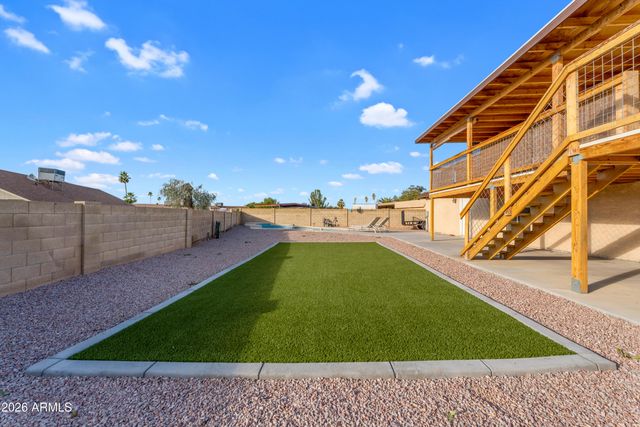 1852 N SAFFRON Circle, Mesa, AZ 85205