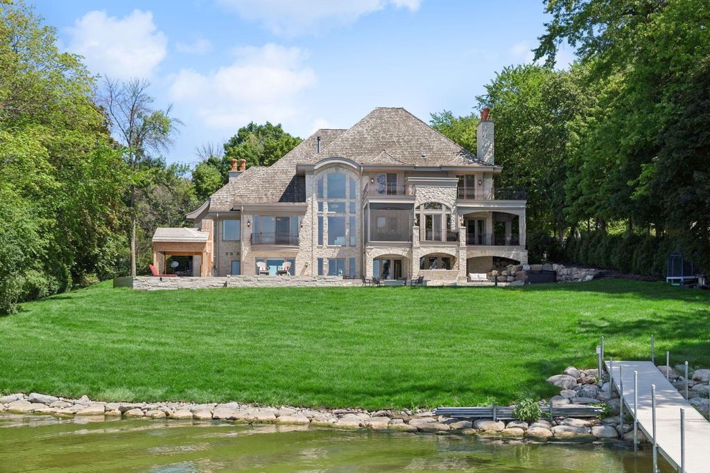 1530 Orchard Beach Place, Mound, MN 55364 — exterior