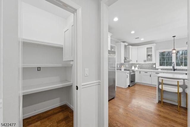 188 Edwards Rd, Parsippany-troy Hills Twp., NJ 07054