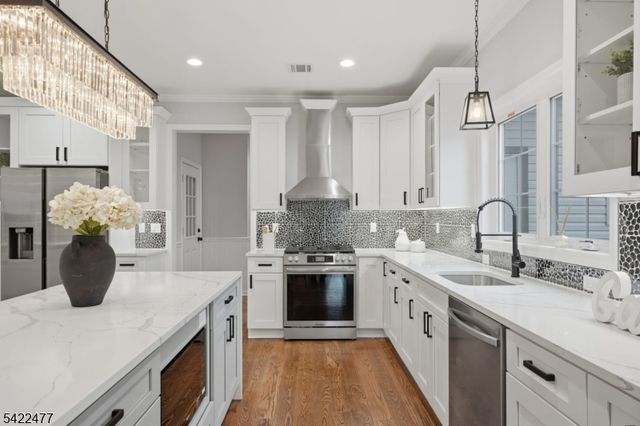 188 Edwards Rd, Parsippany-troy Hills Twp., NJ 07054