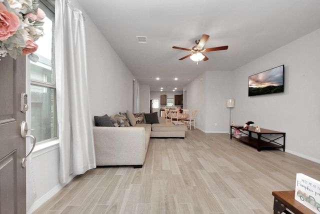 24718 Russet Bluff Trail, Houston, TX 77336