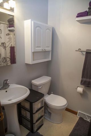 400 Oak Valley Road, Mount Horeb, WI 53572