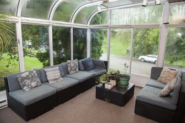 400 Oak Valley Road, Mount Horeb, WI 53572