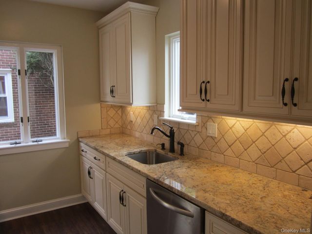 73 Sheridan Avenue, Williston Park, NY 11596