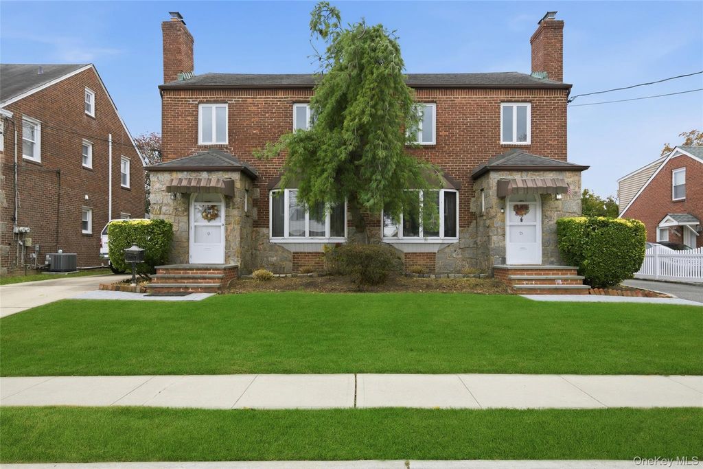 73 Sheridan Avenue, Williston Park, NY 11596