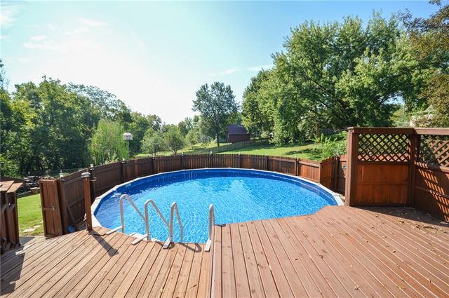 18705 E Independence Avenue, Independence, MO 64056