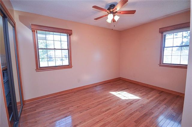 18705 E Independence Avenue, Independence, MO 64056
