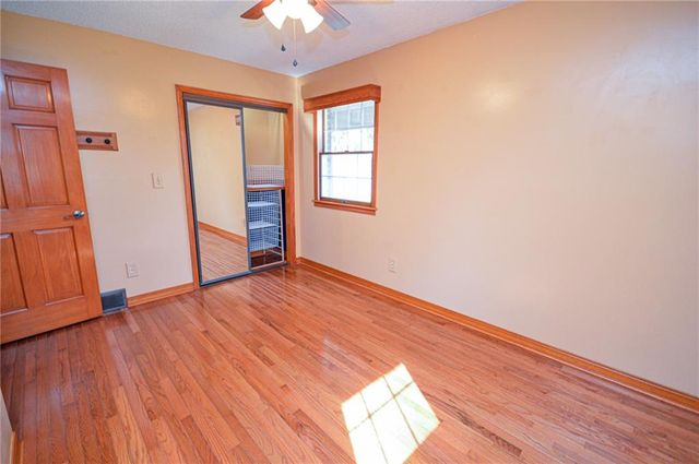 18705 E Independence Avenue, Independence, MO 64056