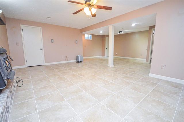18705 E Independence Avenue, Independence, MO 64056
