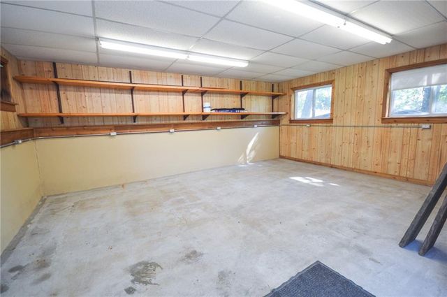 18705 E Independence Avenue, Independence, MO 64056