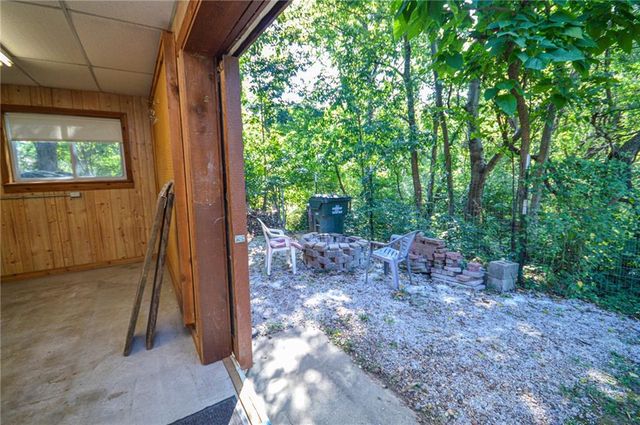 18705 E Independence Avenue, Independence, MO 64056