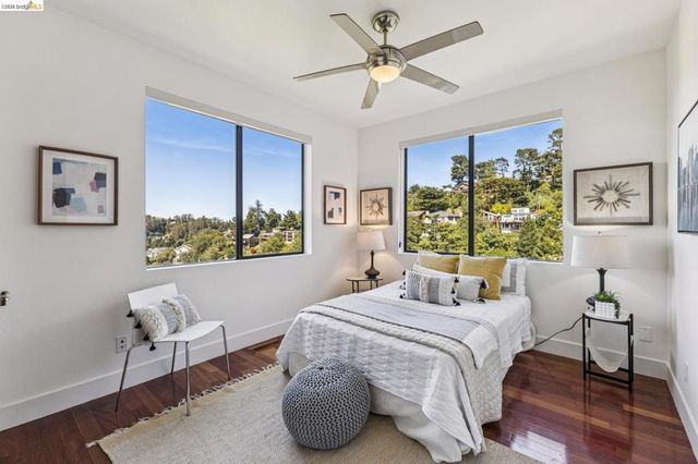 46 Carisbrook Ln, Oakland, CA 94611