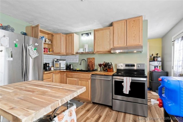 2527 Franks Drive, Madison, IN 47250