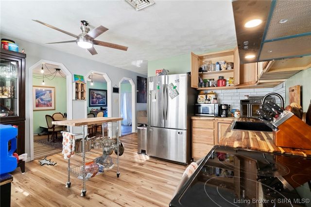 2527 Franks Drive, Madison, IN 47250