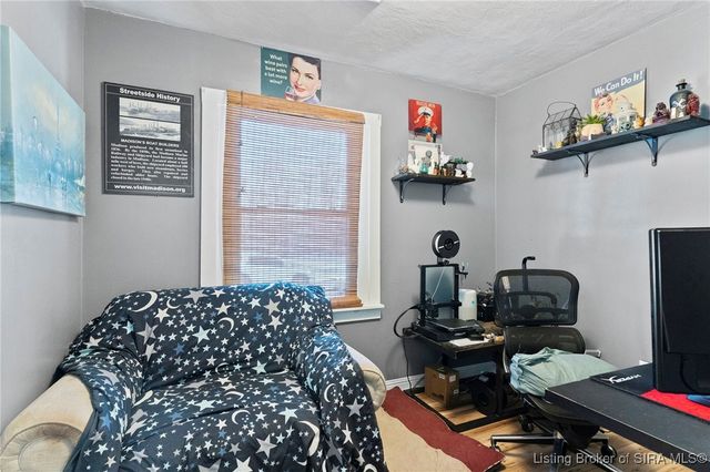 2527 Franks Drive, Madison, IN 47250