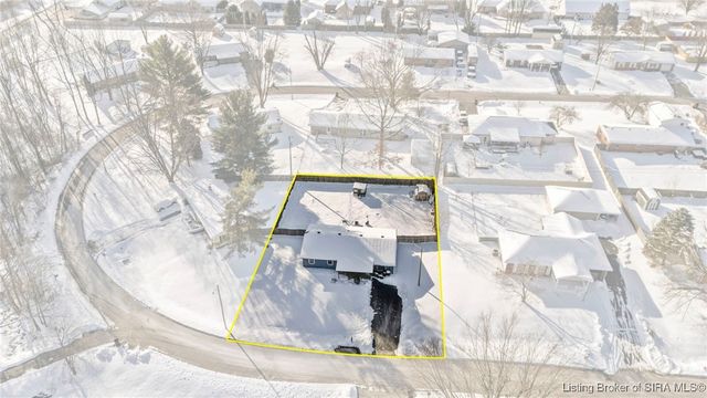 2527 Franks Drive, Madison, IN 47250