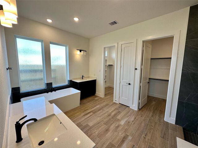 511 Koda Bear Court, Montgomery, TX 77316