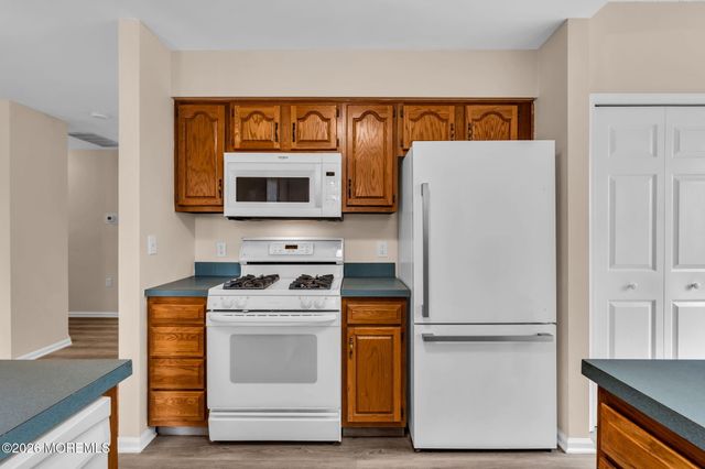 40 N Avon Drive, Jackson, NJ 08527