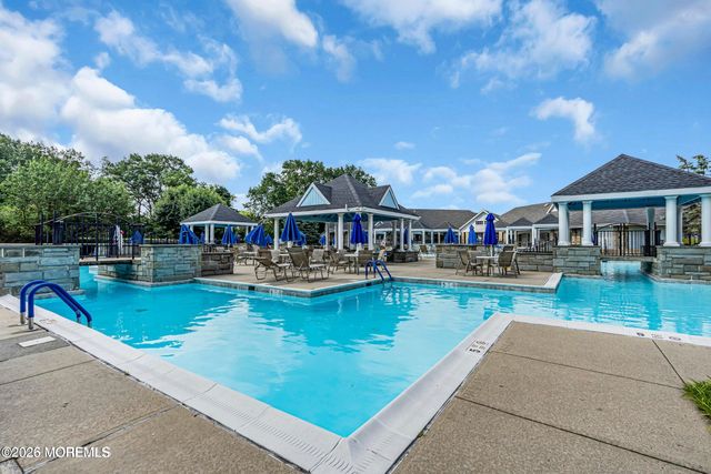 40 N Avon Drive, Jackson, NJ 08527