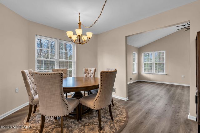 40 N Avon Drive, Jackson, NJ 08527