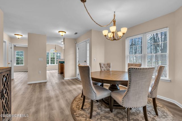 40 N Avon Drive, Jackson, NJ 08527