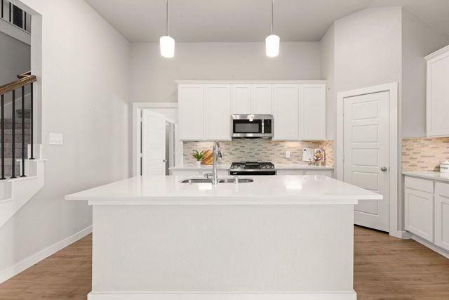333 Flower Reed Court, Magnolia, TX 77354