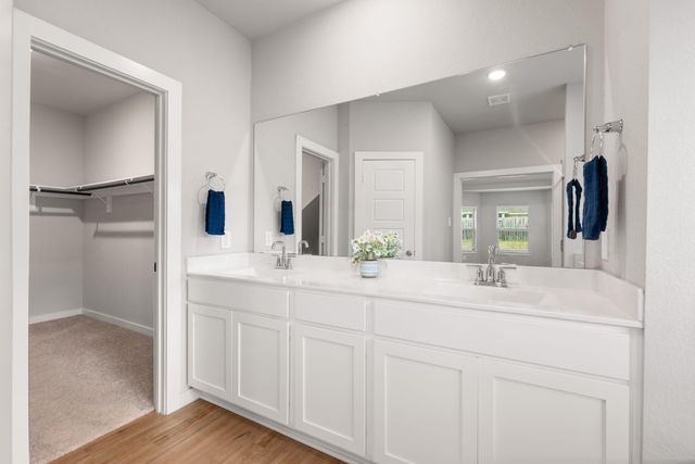 333 Flower Reed Court, Magnolia, TX 77354
