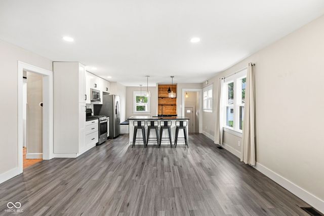 5209 E Saint Clair Street, Indianapolis, IN 46219