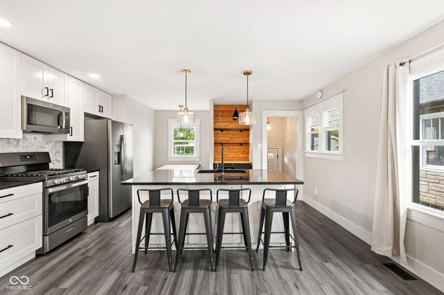 5209 E Saint Clair Street, Indianapolis, IN 46219