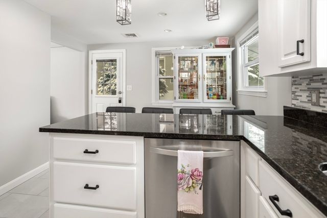 51 Spring St, Stoneham, MA 02180