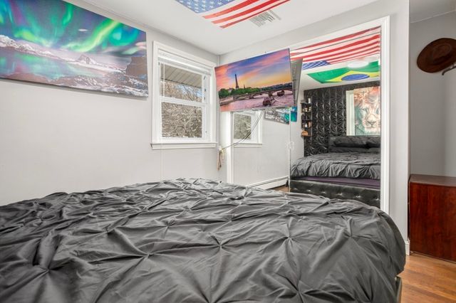 51 Spring St, Stoneham, MA 02180