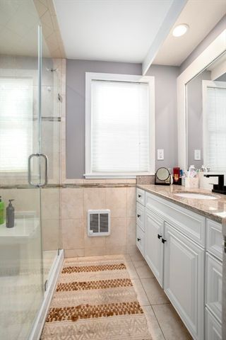 51 Spring St, Stoneham, MA 02180