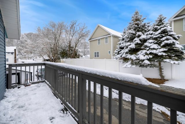 51 Spring St, Stoneham, MA 02180