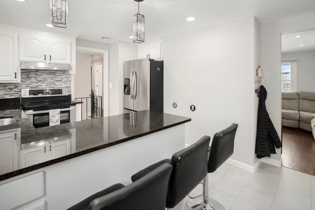 51 Spring St, Stoneham, MA 02180